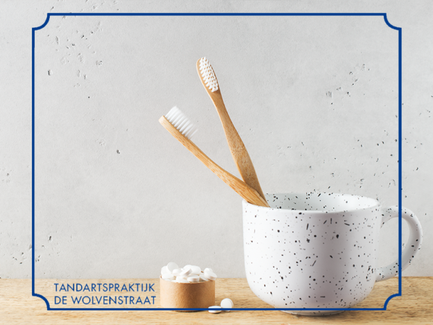 tandpasta tabletten, tandpasta, tandarts amsterdam, tandpasta amsterdam, tabletten amsterdam, tableten tandarts, tandenpoetsen, gebit, mondverzorging, mondhygiëniste, mondhygiëne, tandverzorging, poetsen, tandenborstel, tube tandpasta