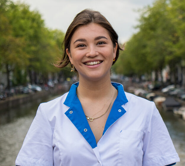 Tandartspraktijk de Wolvenstraat – Lotte Schreuders Tandartspraktijk de Wolvenstraat - Lotte Schreuders